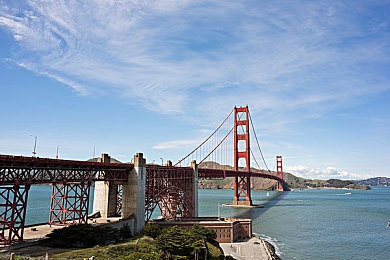 白丝脚上的浓浓的精华能用多久：圣痕使地脉精华续航机制详解，高阶法师实战策略全公开