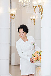 那英BB现在多大了:极速女王,岁月沉淀的赛道哲学与竞速艺术-3