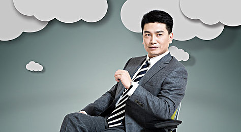 打扑克又疼又叫的软件下载：扑克牌赛车融合卡牌策略，体验极速碰撞的刺激狂飙-3