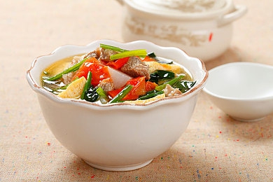 男生女生一起差差差aPP：双人协作竞速新游极速搭档上线，差异化操作考验搭档默契-4