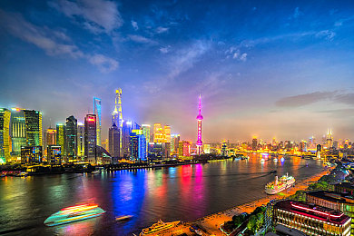 黑料曝光：《极限车手：暗夜狂飙》今日上线，隐藏车辆缺陷与赛道陷阱系统全解析-3