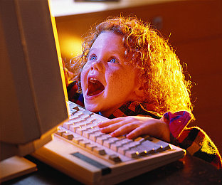 中国业余性别自由的原因和影响因素:《极速地平线:自由竞速》今日上线,自定义系统打破虚拟世界身份表达边界-3