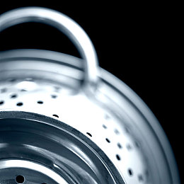 国产色清：霓虹色块赛道，复古竞速美学的清晰革命-4