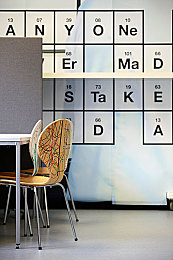 火辣辣的福利：盛夏嘉年华开启，赛季奖励与超跑获取全攻略-2