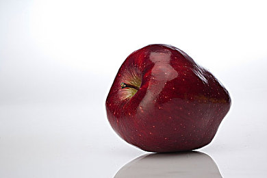 99re热6：极限竞速地平线六，霓虹樱花与动态天候的驾驶诗篇-2