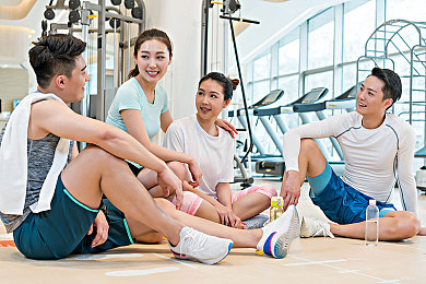 爱情岛论坛黄网：虚拟社交邂逅极速狂飙，策略与信任交织的竞速新纪元-2