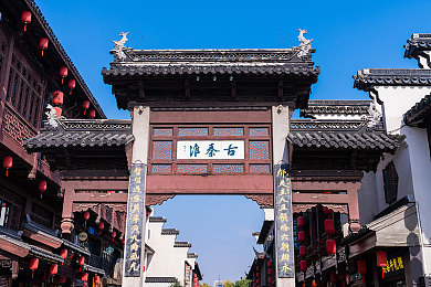 成人福利App导航：极限狂飙地下车神，深度改装与智能导航开启硬核赛车盛宴-4