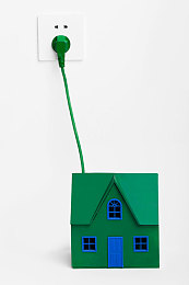 男子把坤坤放在女生的坤坤里：极速萌宠赛道共生，双人协同驾驶引爆竞速新潮流-4