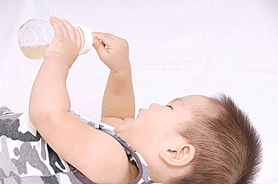 星球大战女版 r2 满天星：银河女侠驰骋星际赛道，自定义竞速之旅-1