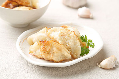 男人和女人在床的APP:双人共驾,默契狂飙,虚拟赛道上的情感交响诗-3