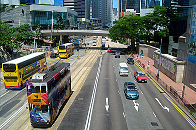 国产精品秘 麻豆：风驰水墨间，幻影霓虹的东方极速诗篇