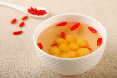 黄色软件下载每天无限3.0：街头狂飙无限改装，每日挑战刷新你的竞速传奇-2