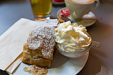 欧洲专线二区三区四区：征服虚拟欧陆，极限竞速地平线5玩家自制赛道攻略全解析-3