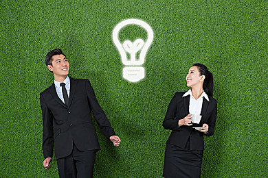 亚洲一二区：霓虹街巷与摩天云端，极速穿梭的双城狂想曲-3