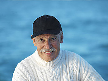 黄色软件3.3.3.3.3.3.3.3.33.3.3.3.：赛车游戏隐藏改装工具引热议，玩家探索虚拟改装边界-2