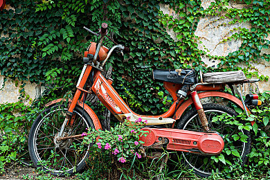 黄色软件大全app下载3.0.4每天无限华为版大全：无限狂飙，金币解锁全赛道，极致改装自由驰骋-2