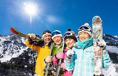 五月婷婷丁花香：竞速新游极速花语上线，春日丁香赛道演绎速度与芬芳的浪漫之旅-3