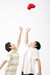 女孩把筷子放屁什么意思：解谜新作荒诞实验室引爆热议，黑色幽默挑战玩家逻辑极限-3