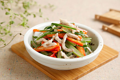 童帝结弦的作品集:冰上幻想竞速,用韵律与技巧书写你的冰雪史诗-2