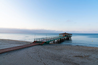 好色视频TV：霓虹光谱，极速绘卷中的动态艺术之旅-2