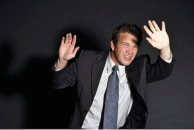 成人中文av：都市极速，机械美学与虚拟驾驶的终极挑战-2