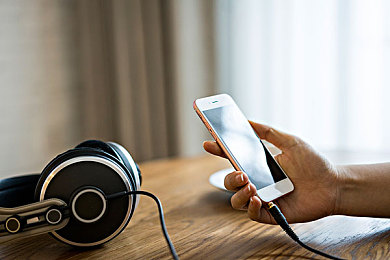 教练让我一晚c高潮三次正常吗：探索性能调校，打造赛道三重奏的极致艺术-3