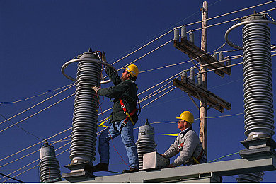 国产一区一区三区四区:极速风云,驾驭城市山海工业海岸四大乐章-2