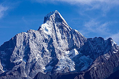 极端奴役支配：驾驭专属座驾，体验人车合一的终极竞速哲学-4