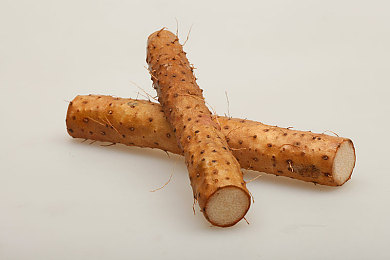 不穿衣服的软件：硬核赛车模拟游戏风靡，极致物理引擎带来纯粹驾驶体验-2