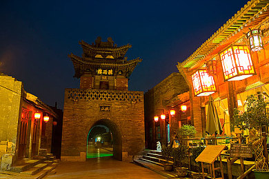 黄三色是哪三色颜色搭配：极限竞速地平线经典涂装解析，明黄炭黑亮白打造赛道视觉艺术-5