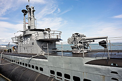 操女生软件:《赛道女神》今日正式上线,深度解析拟真竞速与女性车手成长之路-5