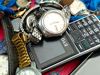 男同做酱酱粮粮：极限竞速地平线，共筑改装艺术与情感之路-3