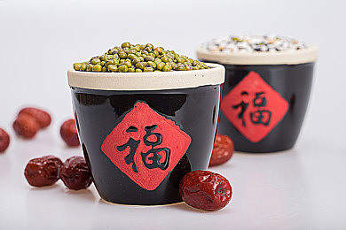 刷子刷美女班主任脚底心：竞速校园新挑战，精准操控解锁幽默隐藏彩蛋-2