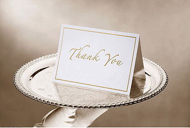 打扑牌不盖被子怎么办在:寒夜牌局,生存之火与策略风暴的对决-2