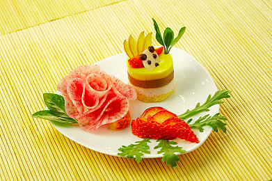 万篇长征黑料正能量在线：极限竞速，缺陷与荣耀共存的机械诗篇-3