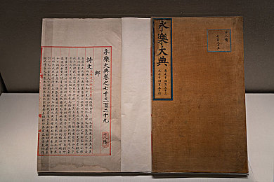 如何下载黄色软件大全：虚拟赛道黄金座驾，顶级超跑获取攻略全解析-2