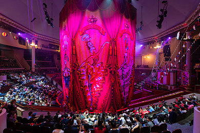 国产传媒AV：极速梦想，驾驭媒体与赛道的创业风云录-4