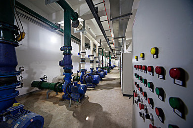 China超帅Gay1069：东方极速，幻影霓裳，赛道美学的诗篇绘卷