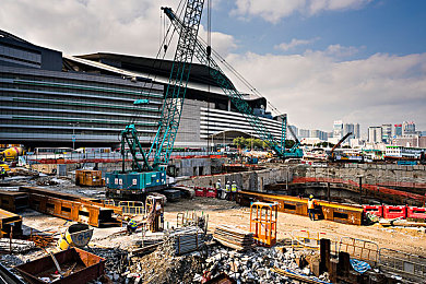 女生脱开衣服的软件：极速换装风尚赛道，赛车女郎造型师挑战竞速时尚-3