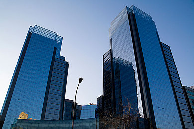 操比app:硬核竞速新作今日上线,极致物理模拟重塑虚拟驾驶体验-4