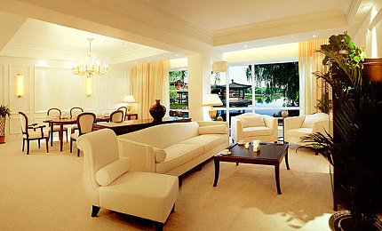 男女生的坤坤：双面极速，镜像偶像的赛道抉择-4