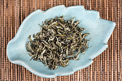 海角禁区：锈蚀钢铁与辐射尘埃中的疾驰传说-3