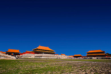 九一区二区：弯道与直道的双重奏，地平线上的竞速诗篇-4