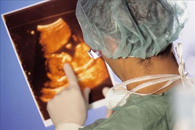 黑巨吊：钢铁洪流，重装机甲战场的永恒交响-1