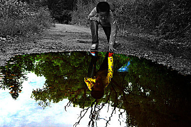 亚洲一二三四五新区：霓虹山城至高原之光，疾驰虚构亚洲新城的竞速诗篇-3