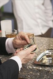 十大黄：金色传奇降临墨西哥，地平线5顶级超跑终极盘点与驾驭指南-4