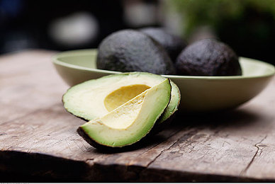 黄色软件在线观看：暖金飞驰，墨西哥暮光赛道艺术之旅-4