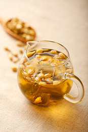 站长统计草莓视频：极速草莓引爆竞速热潮，深度改装与数据攻略解析-4