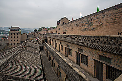 台湾佬中文娱乐222：《极限竞速：地平线》推出华语改装专题，打造专属中文街头赛车风格-4