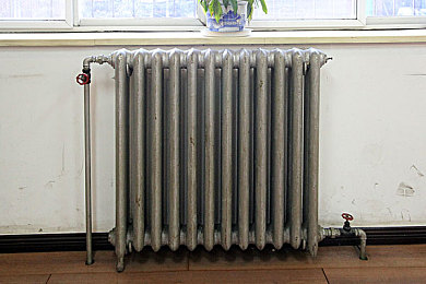 vivo 黄色软件：霓虹极速，芯片狂潮中的未来赛道-2